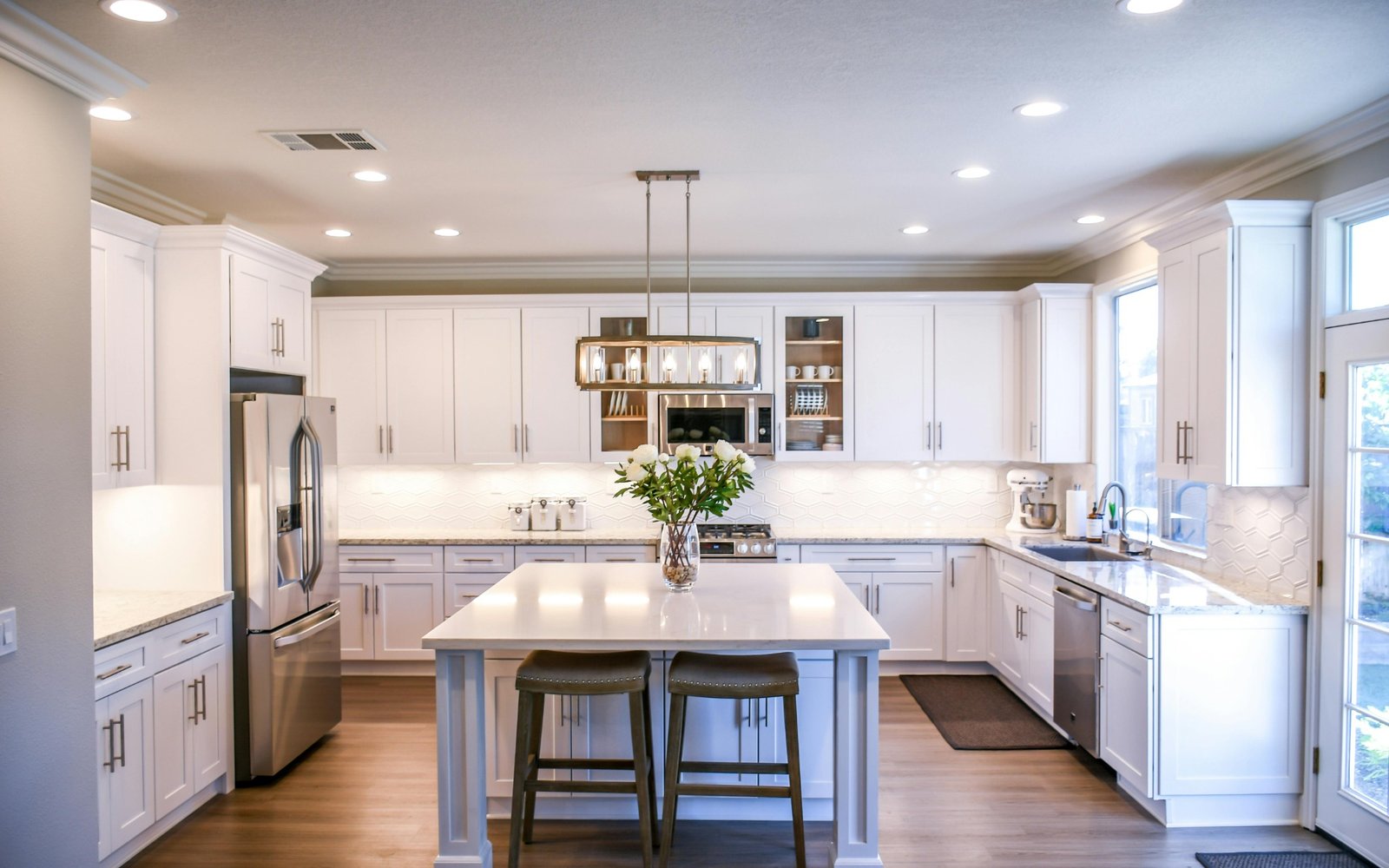 Communal kitchen/living
